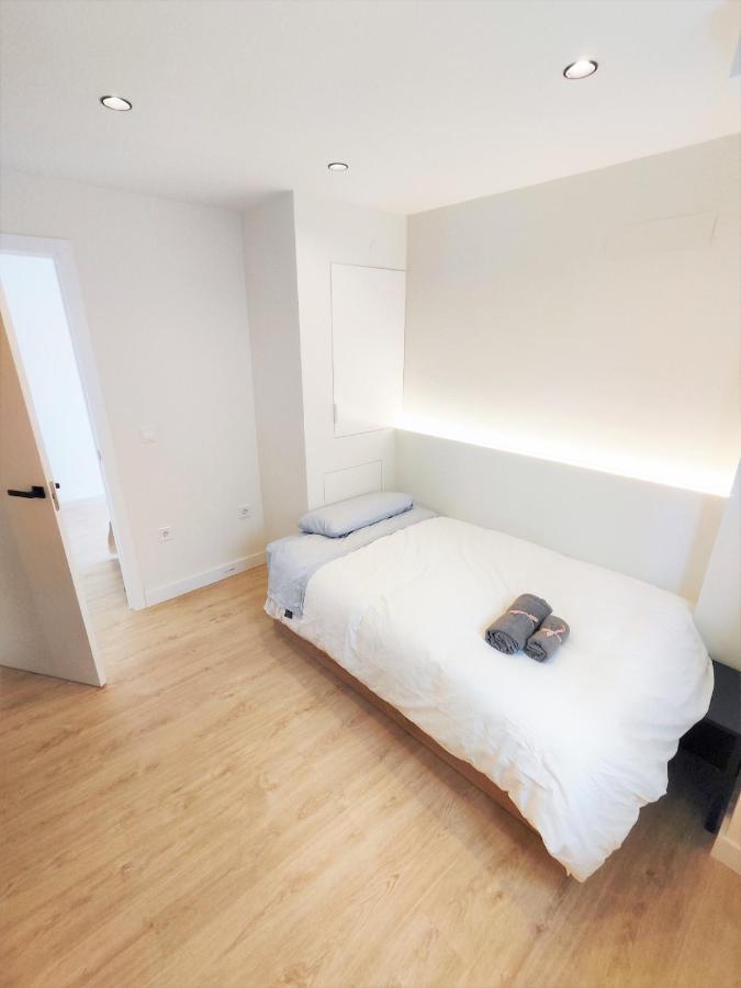 Aljarafe Central Square - By Pro Apartments San Juan de Aznalfarache Ngoại thất bức ảnh