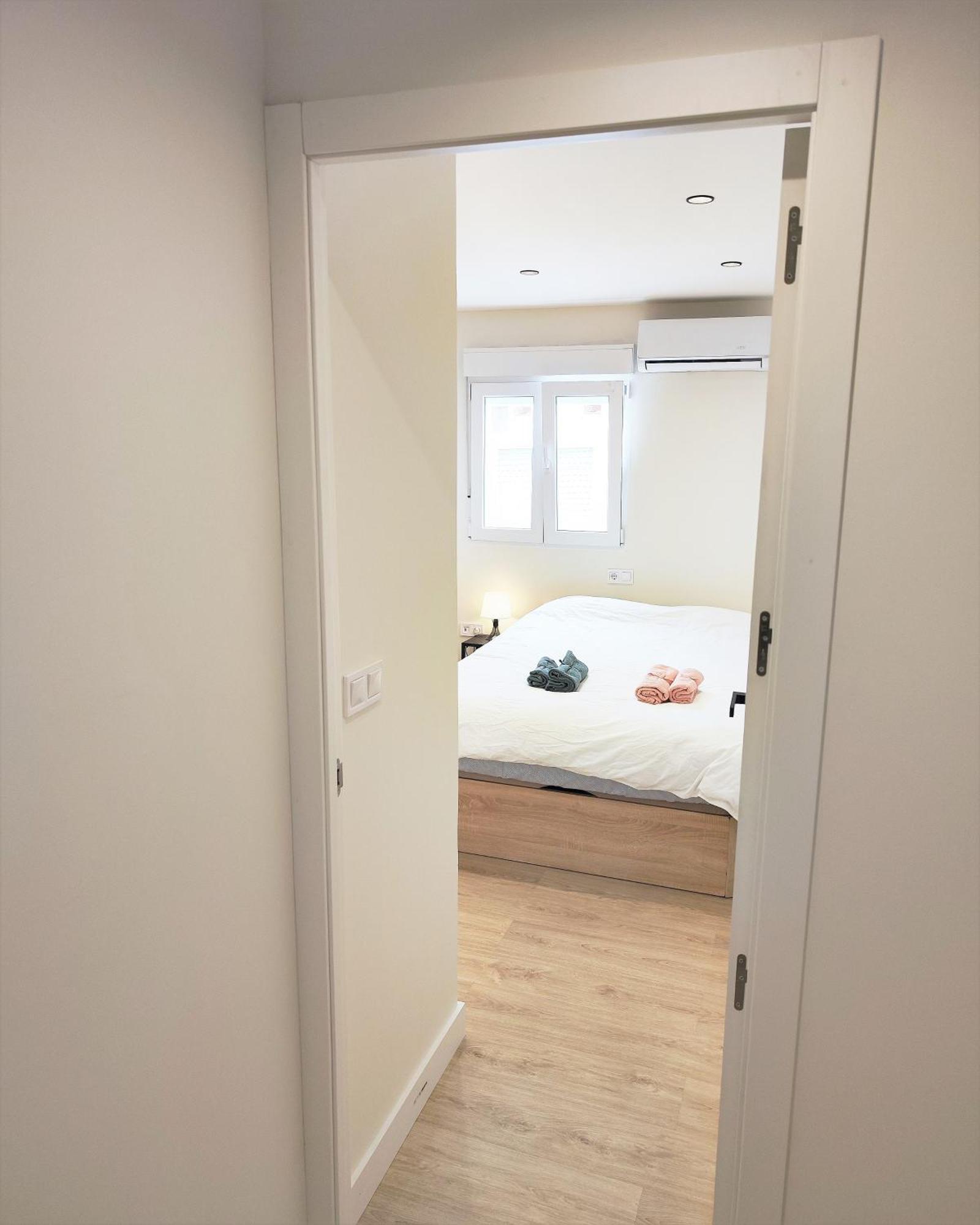 Aljarafe Central Square - By Pro Apartments San Juan de Aznalfarache Ngoại thất bức ảnh